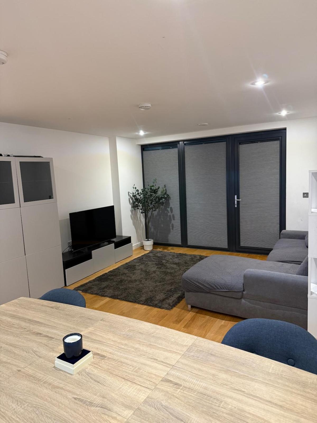 New 2 Bed Apartment Greenwich Londra Dış mekan fotoğraf
